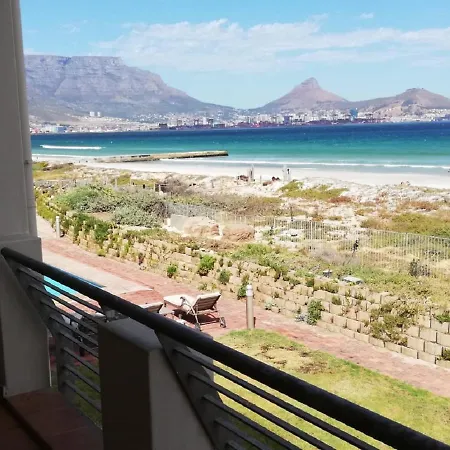 Cape Town Beachfront Apartments At Leisure Bay Buitenkant foto
