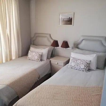 Cape Town Beachfront Apartments At Leisure Bay Buitenkant foto