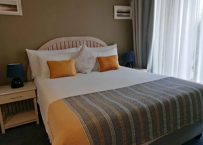 Cape Town Beachfront Apartments At Leisure Bay