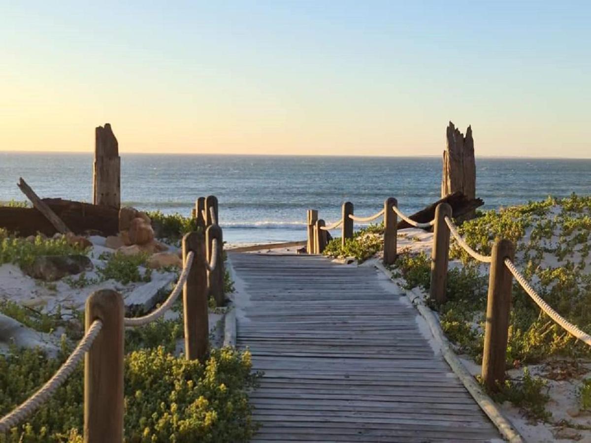 Beachfront At Leisure Bay Apartment Cape Town