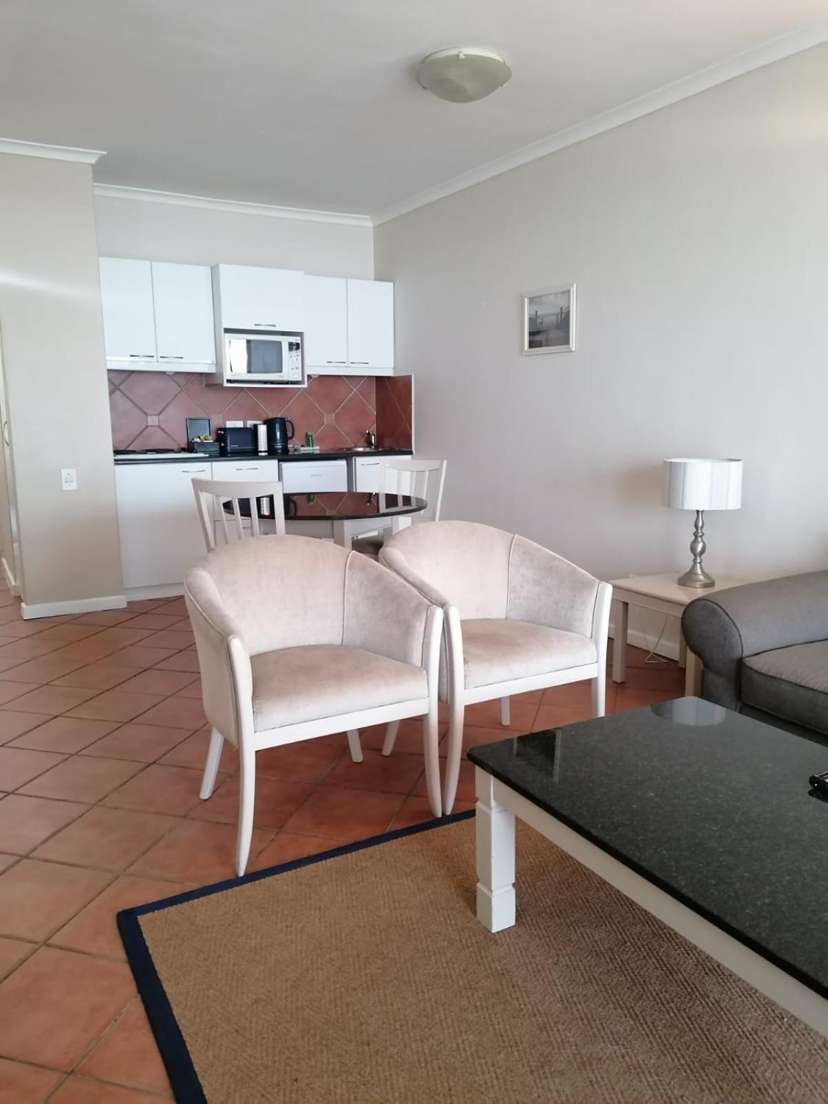 Beachfront At Leisure Bay *