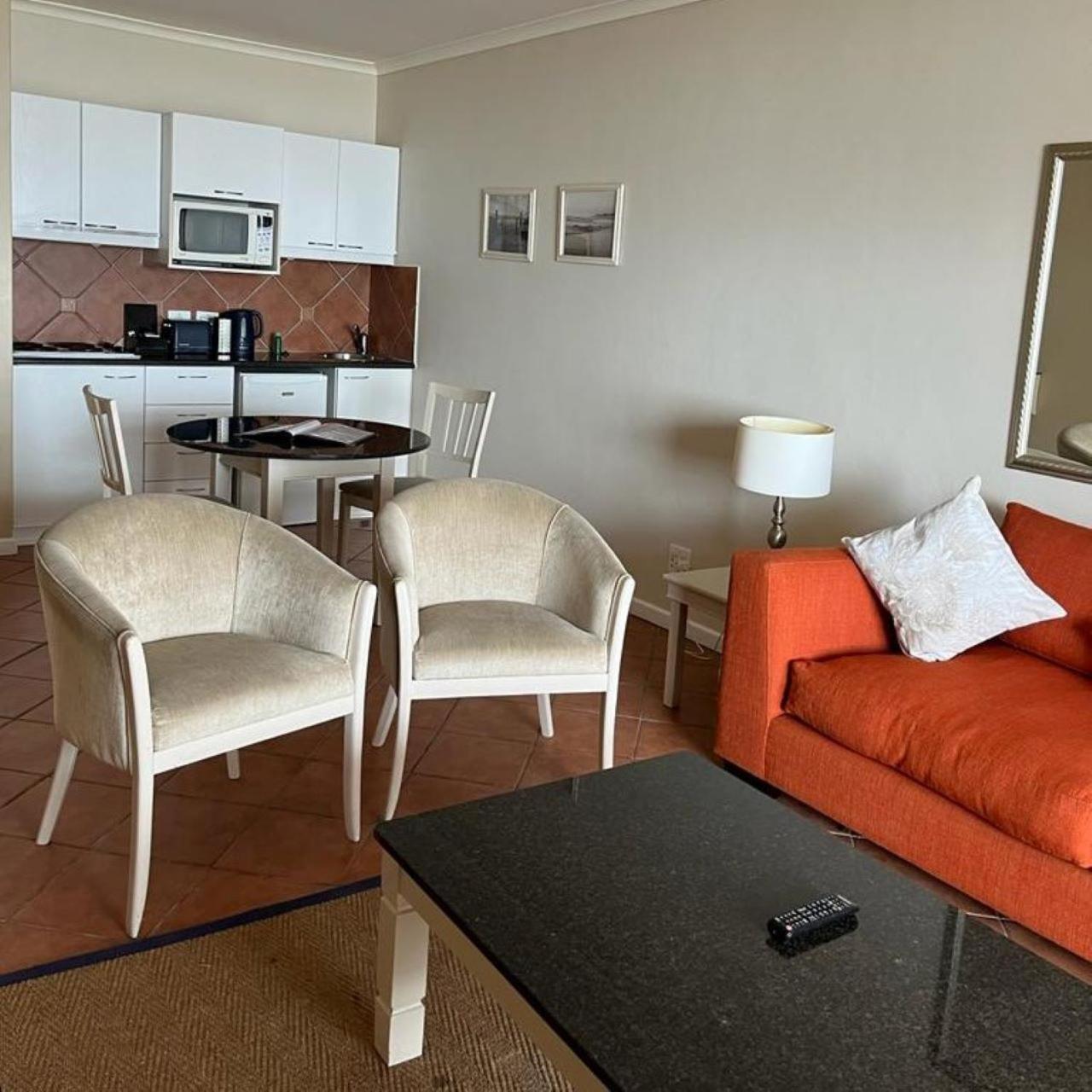 Beachfront At Leisure Bay * Cape Town