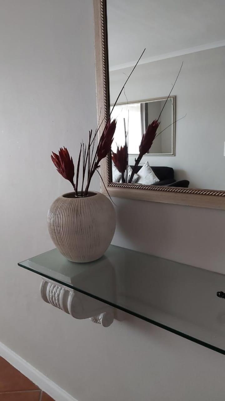 Beachfront At Leisure Bay Apartment *