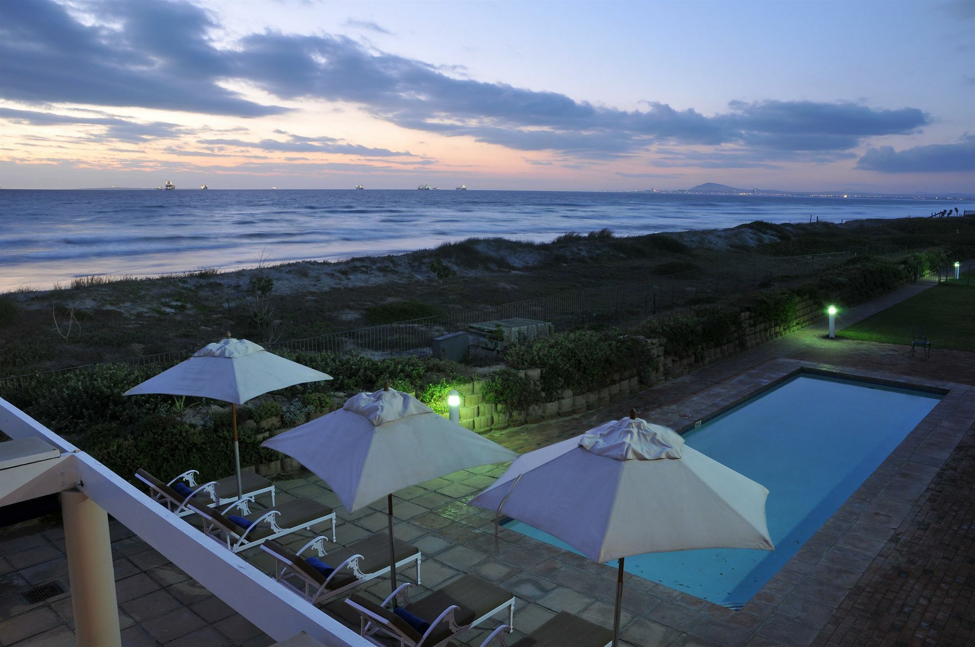 Beachfront At Leisure Bay Cape Town